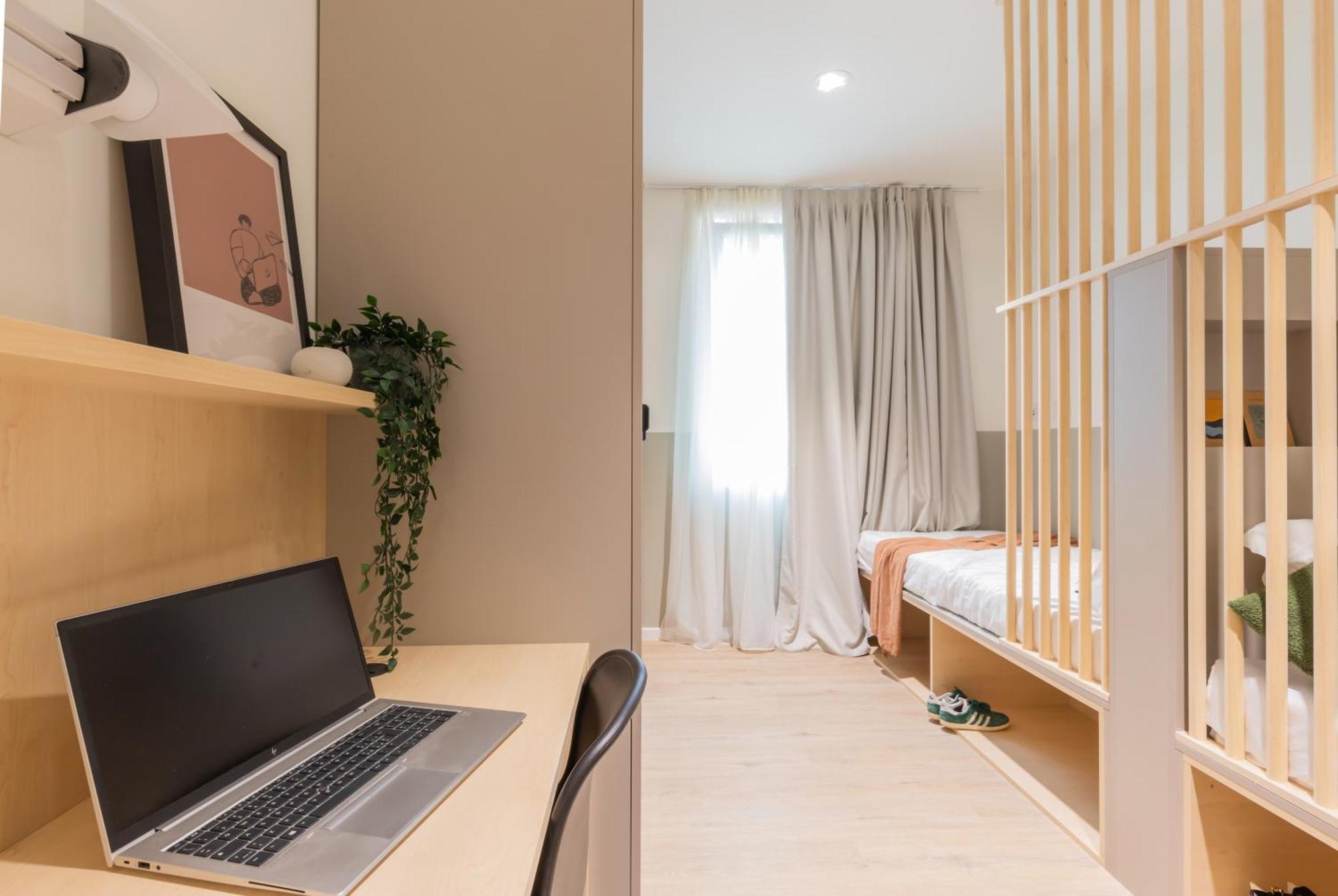 Well-Located Campus Rooms Near City Park Milan Exterior photo